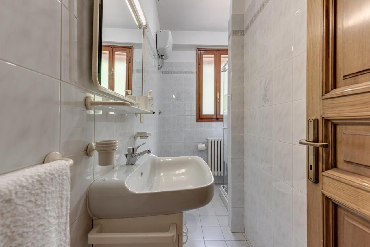 Gigli Di Firenze Villa Rufina Exteriör bild